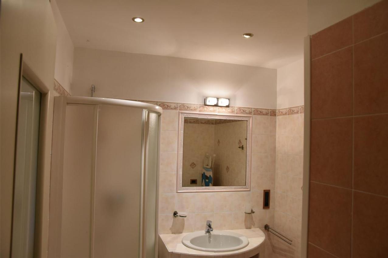 Lognomoelafatina Apartment Baveno Exterior photo